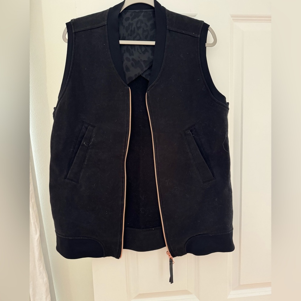 Black Lululemon Vest